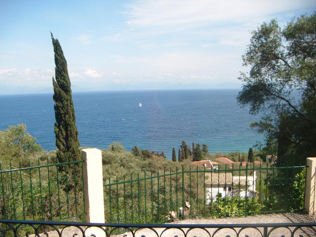 Villa Emily Achílleion Kamer foto