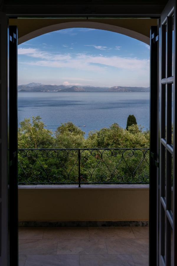 Villa Emily Achílleion Buitenkant foto