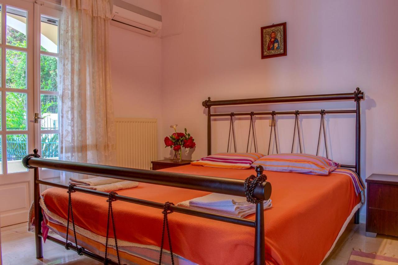 Villa Emily Achílleion Buitenkant foto